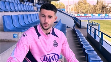 Nachdem die Rücken-Operation von Barça-Kapitän Marc-André ter Stegen als Langzeitausfall eingestuft wurde, konnte der Club seinen neuen Torwart Joan Garcia offiziell registrieren. 