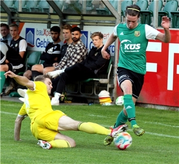 Nachwuchstalent Daniel Holsten (rechts) stand zuletzt beim Heeslinger SC II in der Startelf und machte viel Druck am Flügel.
