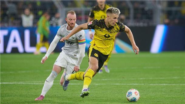 Wichtig für BVB und Nagelsmann: Schlotterbeck ist wieder da Nationalspieler Nico Schlotterbeck (r) überzeugte bei seinem Comeback.