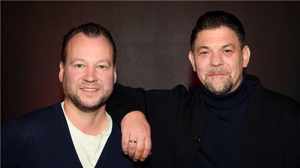 TV-Koch mit neuer Show: „Mälzers Meisterklasse“ Neben Tim Mälzer als Coach ist Sterne-Koch Jan Hartwig als Juror dabei.