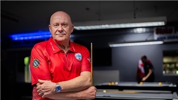 Neil Jones hat es bis zum Pool-Nationalspieler gebracht.
