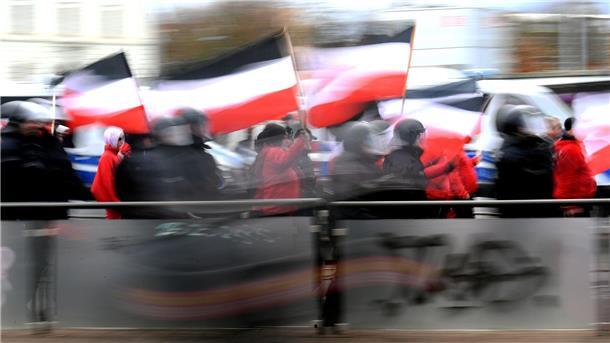 Haldenwang zu Protesten: Laues Lüftchen statt „Wutwinter“ Neonazi-Demonstration in Leipzig (Archivbild).