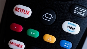 Serienstarts im März: Fynn Kliemann auf Netflix Netflix, Amazon und Co gehen im ärz mit neuen Serien an den Start.