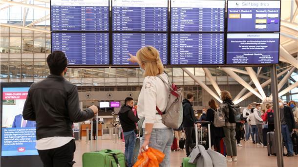 Neue und bekannte Ziele mit mehr Verbindungen bieten die Fluggesellschaften in diesem Winter ab Flughafen Hamburg.