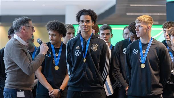 Odogu über Mailand-Wechsel: „Überraschung für mich selbst“ Neuer Milan-Profi: Der deutsche U17-Weltmeister David Odogu.