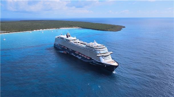 Neustart: Neben der «Mein Schiff 2» ist auch das zurzeit größte Kreuzfahrtschiff der Welt, die «Symphony of the Seas», in der Karibik unterwegs.