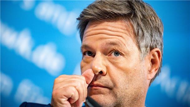 Union unterstützt Milliardenhilfen - Habeck dämpft Erwartung Nicht jede Preiserhöhung könne vermieden werden, warnt Wirtschaftsminister Habeck: „Auch nicht mit diesen gigantischen 200 Milliarden Euro.“