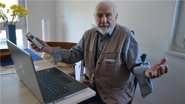Nichts ging mehr: Über fünf Wochen lang musste Heinrich Schröder ohne Telefon und Internet auskommen.