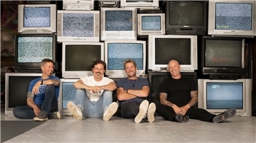 Nickelback bleiben sich auf zehntem Album treu.