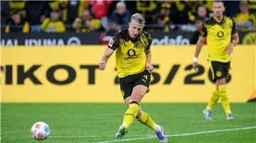 Nico Schlotterbeck ist auch wegen seiner Pässe für den BVB wichtig.