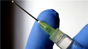 Noch in diesem Jahr wollen Biontech und Pfizer mit der Lieferung des Impfstoffs gegen das Coronavirus beginnen. Foto: Hildenbrand/dpa