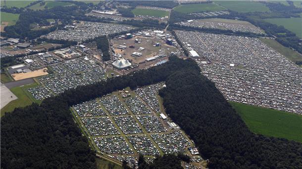 Industriebetriebe suchen Flächen in der Gemeinde Wurster Nordseeküste Wanhöden, Deichbrand Gelände, Festival, Landkreis Cuxhaven
