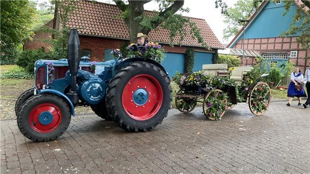 Noch laufen die Vorbereitungen auf das Erntefest, am 4. Oktober geht es dann los, unter anderem mit einem Umzug durchs Dorf.