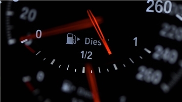 Blick auf die Diesel-Tankfüllung