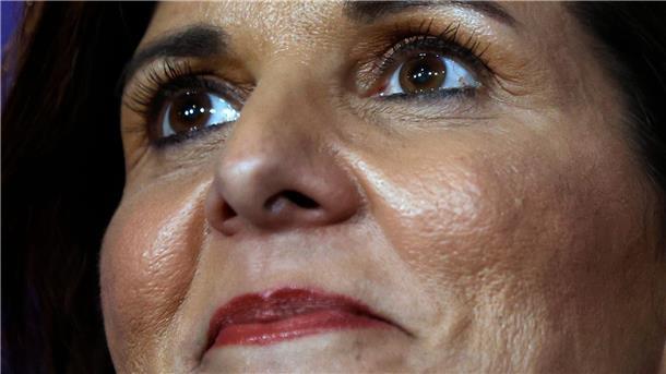 Erster Sieg für Haley im Vorwahl-Duell gegen Trump Noch nie zuvor hat bei den Republikanern eine Frau eine Präsidentschaftsvorwahl gewonnen.