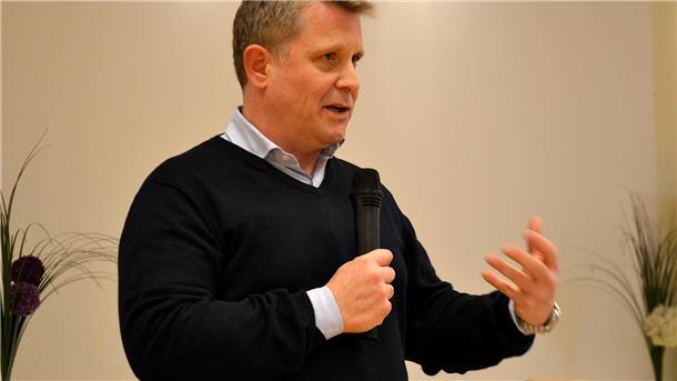 Notar Dr. Björn Winkler gab Interessierten bei einer Veranstaltung der Lebenshilfe Bremervörde/Zeven Infos rund um das Thema „Erben und Vererben für Menschen mit Behinderungen“.