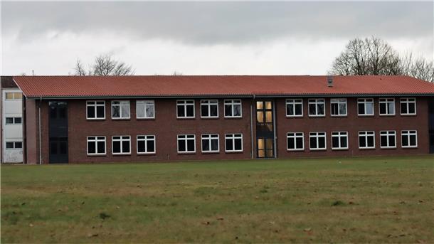 Nur zwei Jahre nach der Erweiterung der KGS-Oberstufe steht fest: Es wird mehr Platz benötigt. Weil die Samtgemeinde knapp bei Kasse ist, wird die Schule aber wohl nicht so schnell zu einem neuen Anbau kommen.