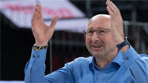 Oldenburg schlägt Braunschweig im Niedersachsen-Duell Oldenburgs Trainer Mladen Drijencic