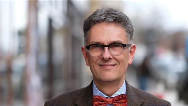 Leipziger Buchmesse will politisches Zeichen setzen Oliver Zille ist der Direktor der Leipziger Buchmesse.