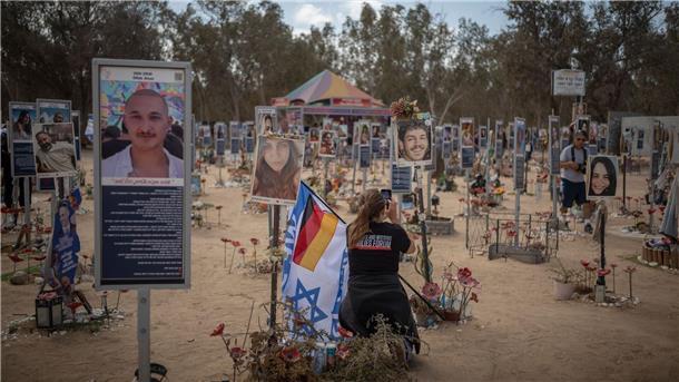 Bilder des Tages Ort der Trauer und des Gedenkens - das Nova-Festivalgelände in Re’im, zwei Jahre nach dem Anschlag der Hamas am 7. Oktober.