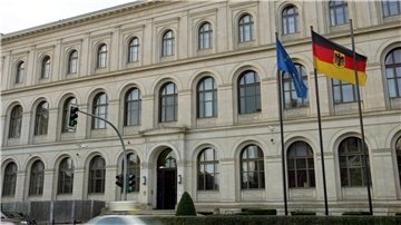 Ort des Protrests: Das Bundesministerium für Verkehr, Bau und Stadtentwicklung an der Invalidenstraße in Berlin-Mitte.