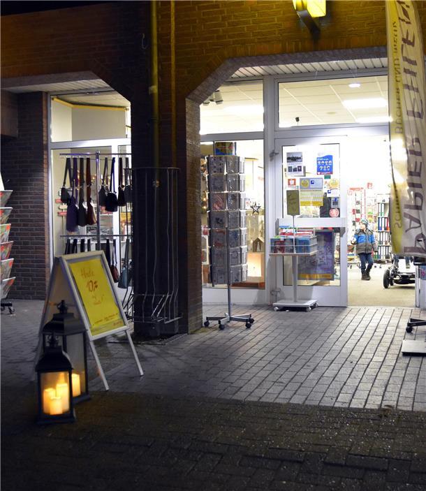 In Sittensen laden die Geschäfte zum traditionellen Late-Night-Shopping ein Papier Ehlen