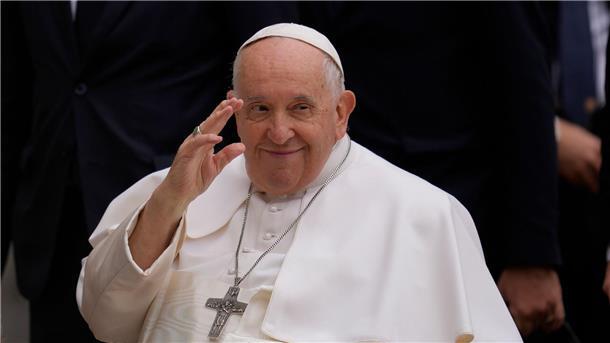 Papst trifft in Budapest Arme und Flüchtlinge Papst Franziskus ist zu einem dreitägigen Besuch in Ungarn.