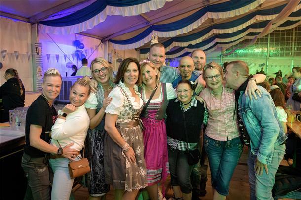 Partystimmung bei der Stadiongaudi. Am Freitagabend kamen rund 650 Gäste ins Par...