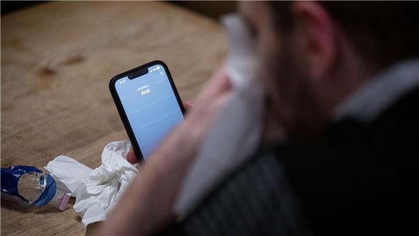 Arzttermin per KI: Doctolib übernimmt Telefonassistenten Patientinnen und Patienten sollen über die automatische Telefonassistenz Termine vereinbaren, absagen oder verschieben.