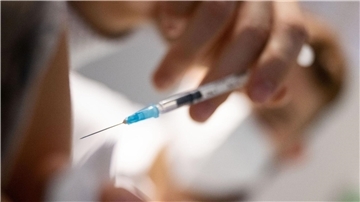 Paul-Ehrlich-Institut: In sehr seltenen Fällen traten nach der Impfung Herzmuskelentzündungen auf.