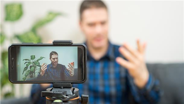 Per Livestream wollen Studierende aus Bremerhaven die Region mit Kultur und Informationen versorgen.