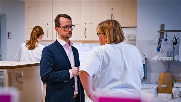 Pflegedirektor am Klinikum Reinkenheide Witiko Nickel ist von den Philippinen zurück. Dort hat er die ersten Fachkräfte angeworben.