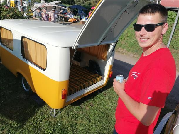 Philipp Schneider hat für seine beiden Kinder diesen Anhänger gekauft. Früher wa...