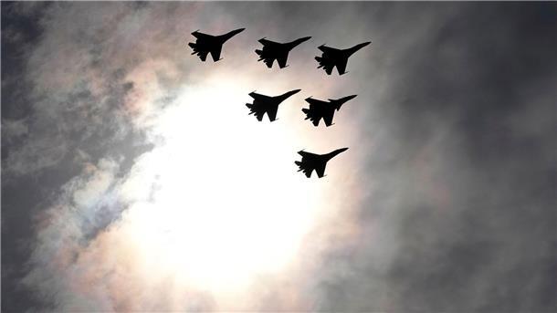 Russische Kampfjets über polnischer Ölplattform Polen meldet russische Kampfjets über einer Ölplattform in der Ostsee. (Archivbild)
