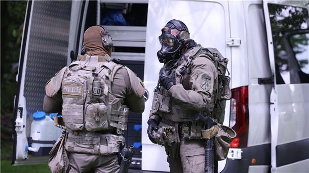 Polizeibeamte im Einsatz.