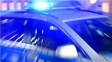 Polizeieinsatz auf der A1.