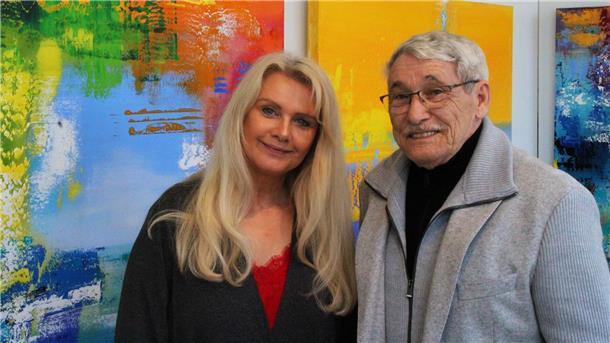 Premiere im Norden: Hermann Eskorbier-Modersitzky freut sich, dass die süddeutsche Künstlerin Eva Lösche zum ersten Mal in seiner Galerie ausstellt.