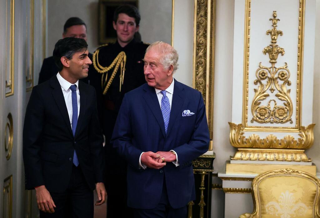 Nach Krebsdiagnose: Hoffen auf royale Aussöhnung Premierminister Rishi Sunak ist in regelmäßigem Kontakt mit König Charles.