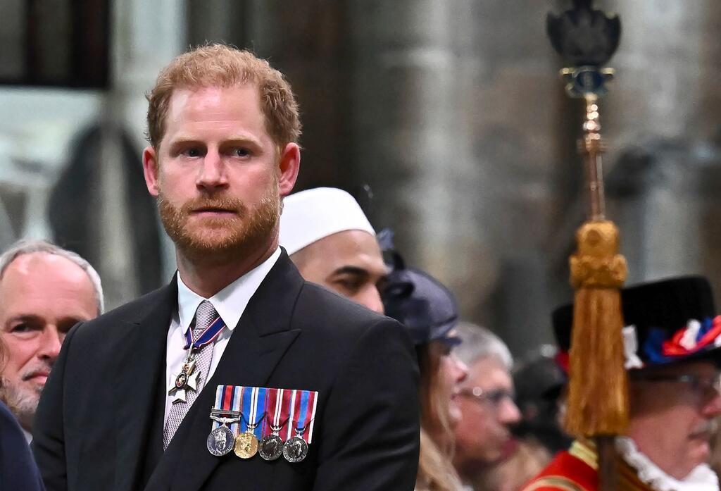 Prinz Harry soll in England gelandet sein.