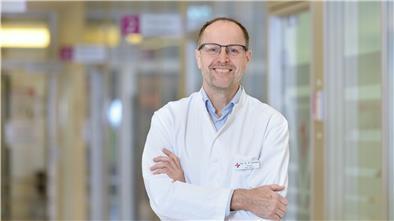 Prof. Dr. Martin Holtmann.