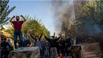 Protest in der iranischen Hauptstadt nach dem Tod der 22-jährigen Mahsa Amini (Archivbild aus dem Oktober).