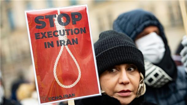 Protestaktion gegen das Regime im Iran am 17. Dezember 2022 in Berlin.