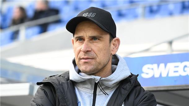 Gelungenes Trainer-Debüt: Ulm holt Punkt beim KSC Punktgewinn für Ulms neuen Trainer Robert Lechleiter.