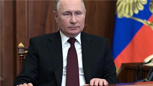Wladimir Putin, Präsident von Russland, spricht während einer Fernsehansprache.