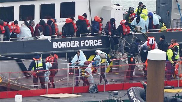 Radikale Pläne der britischen Regierung zur Abweisung von Schutzsuchenden haben bei Opposition und Flüchtlingsorganisationen für Entsetzen gesorgt.