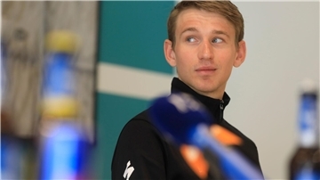Radprofi Lennard Kämna belegt bei der Tour de Suisse den sechsten Platz in der Gesamtwertung.