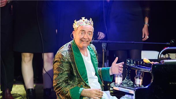 Rainald Grebe singt beim Konzert „Halleluja Berlin – Das Konzertspektakel“ in der Waldbühne.