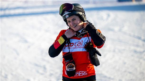 Kunstschnee bremst Snowboarder aus: Hofmeister nur Elfte Ramona Hofmeister ist seit Jahren die Vorzeigeathletin des deutschen Snowboard-Teams.