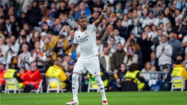 Real Madrids Verteidiger David Alaba hat sich erneut im Knie verletzt.