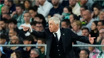 Real-Trainer Carlo Ancelotti spricht Klartext vor dem Stadtduell in der Champions League.